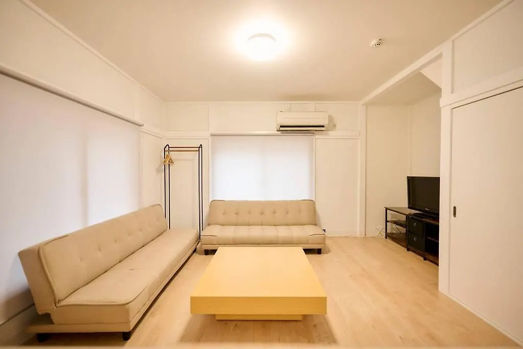 Minami-Shinagawa House Villa Tokyo 0*,
